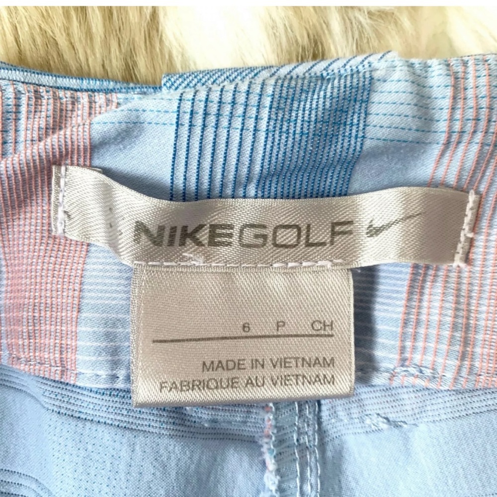 NIKE GOLF Blue Pink Plaid Bermuda Shorts - Picture 3 of 3